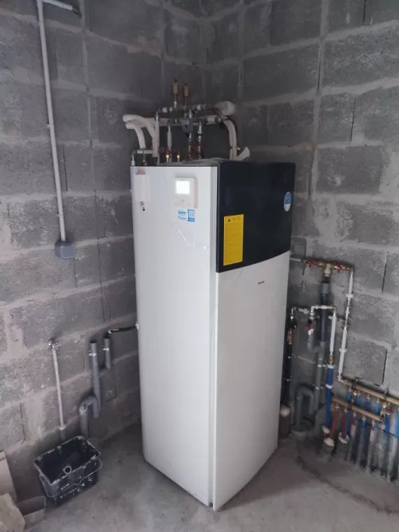 Mise en service d'une pompe à chaleur Daikin à Ancenis