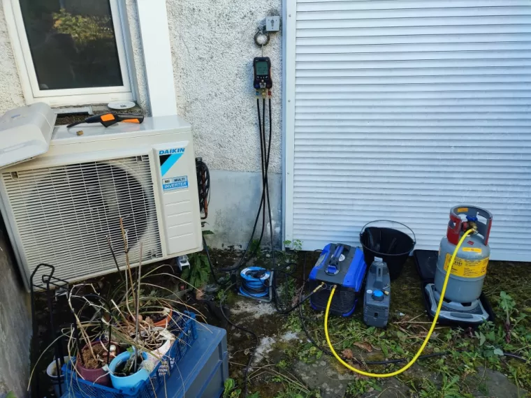dépannage d'une climatisation Daikin à Ancenis