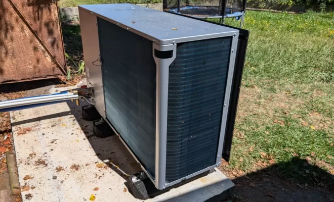 2P2C, Votre entreprise de pompe à chaleur a réalisée la mise en service d'une pompe à chaleur AIR/EAU de type monobloc de marque Daikin vers Chateaubriand.